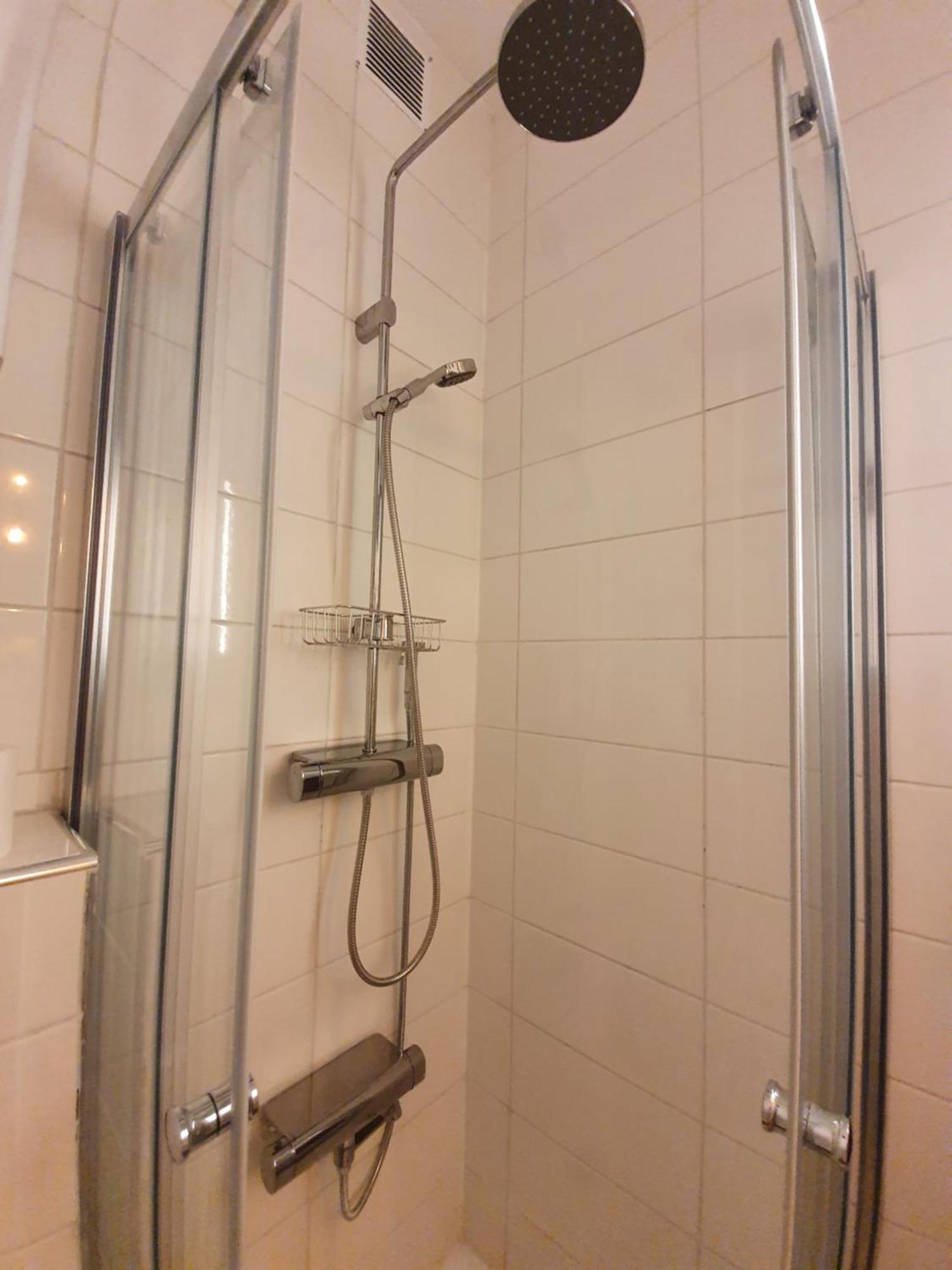 Antwerp Hideaway, Outside Of Low Emission Zone Antwerpen Ngoại thất bức ảnh