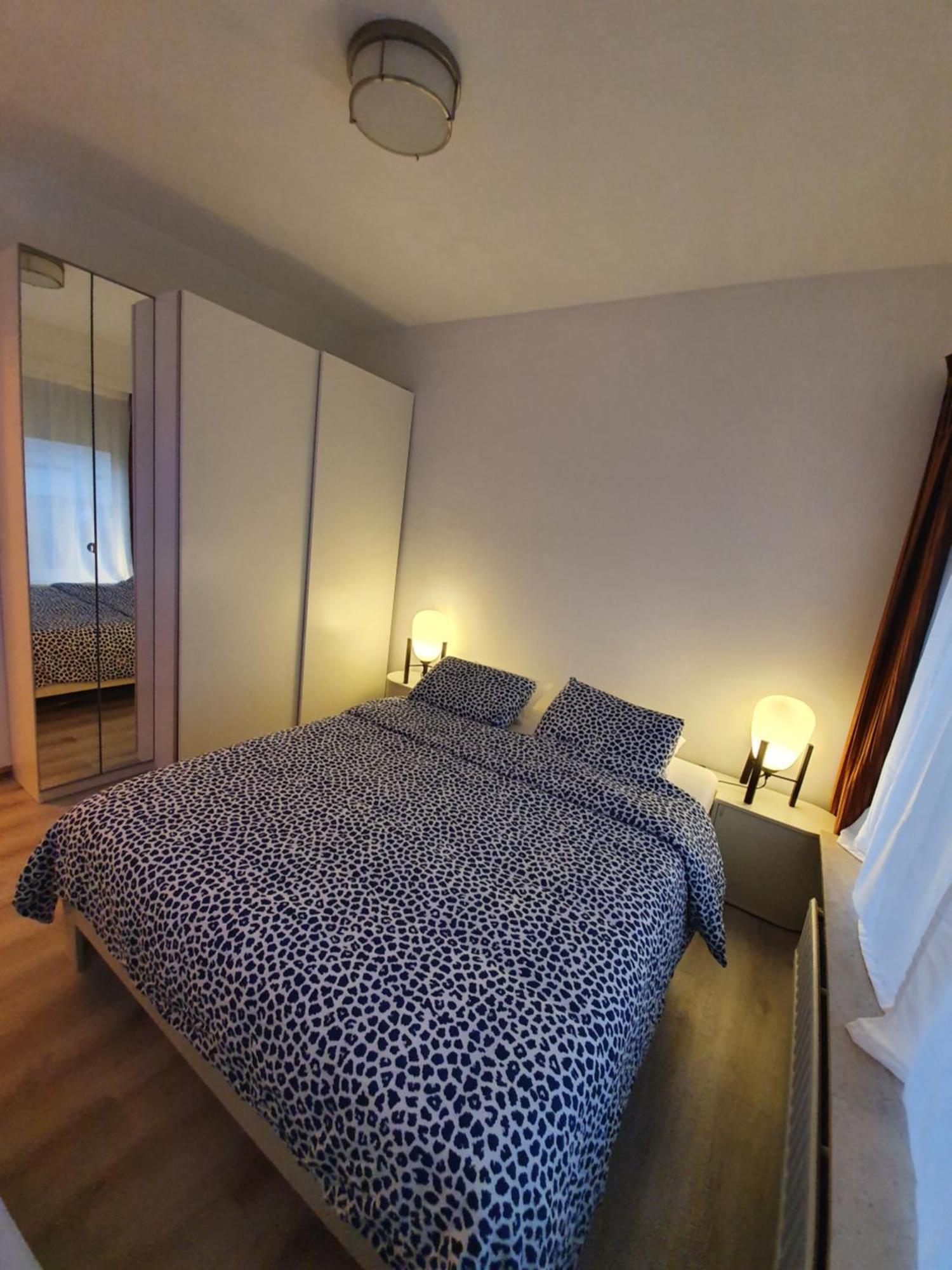 Antwerp Hideaway, Outside Of Low Emission Zone Antwerpen Ngoại thất bức ảnh