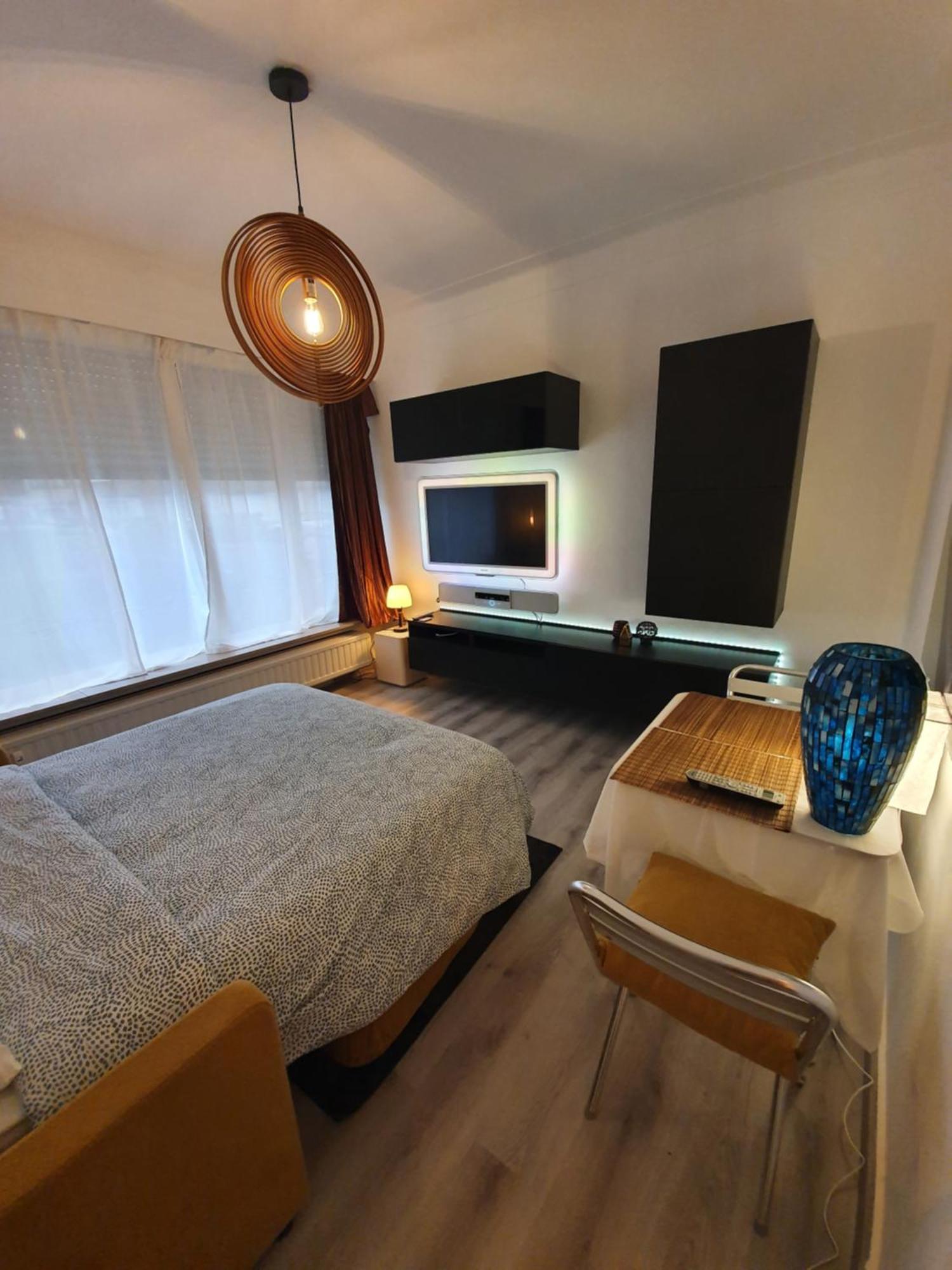 Antwerp Hideaway, Outside Of Low Emission Zone Antwerpen Ngoại thất bức ảnh